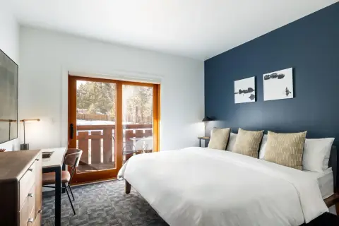Gravity Haus Truckee-Tahoe — photo 3